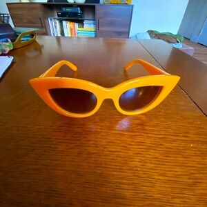 MOD DotDash Sunnies